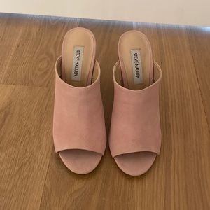 Steve Madden. Size 7. Never worn